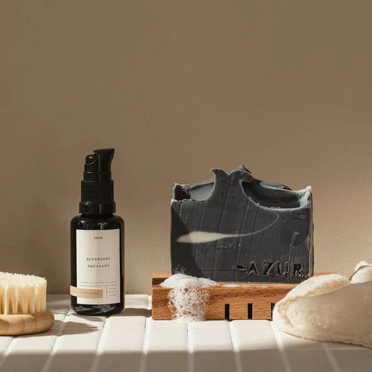 Nettoyant Visage au Charbon Actif : Pureté et Douceur Naturelles