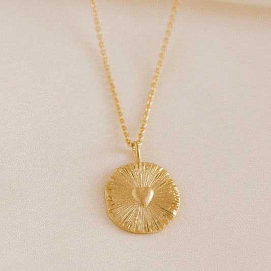Collier Kara : Un Héritage d'Amour et de Gratitude