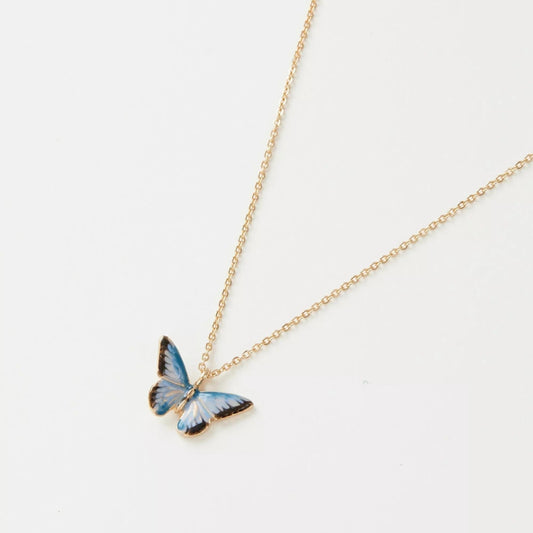 Collier en Émail Papillon bleu : Une Ode à la Liberté et à l'Élégance Naturelle