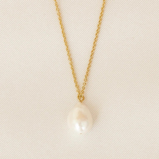 Collier Estée : L'Élégance des Larmes des Déesses