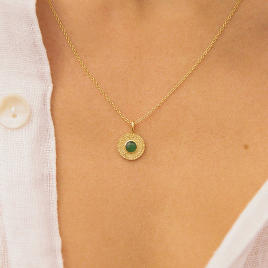 Collier Elisia : Un Hommage à la Légende de Zalteara