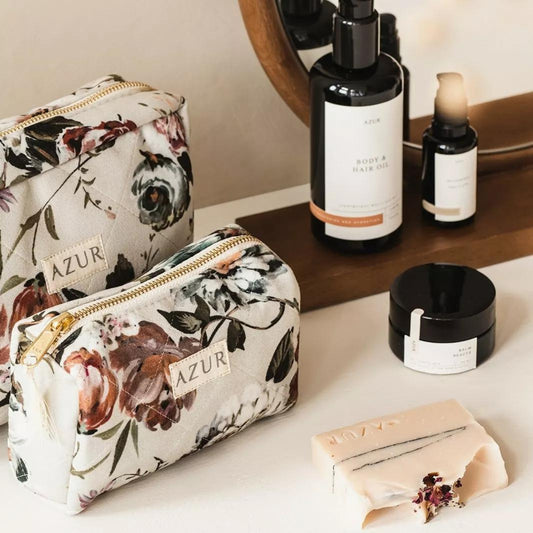 Trousse de Toilette Azur Artisanale 20cm : Un Compagnon de Voyage Élégant et Pratique